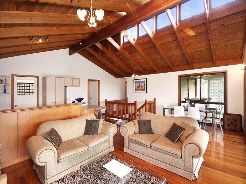 1a Pratt Court, Point Lookout QLD 4183