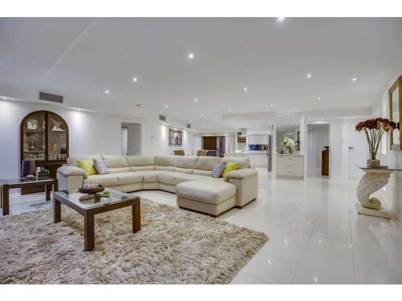 13/284 Vulture Street, Kangaroo Point QLD 4169