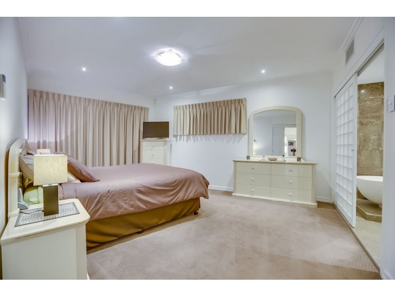 13/284 Vulture Street, Kangaroo Point QLD 4169