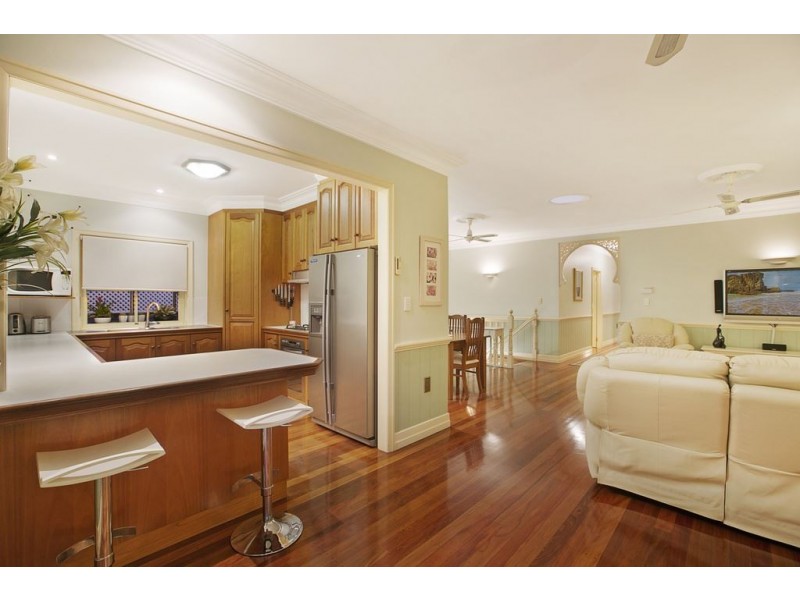 114 Fifth Avenue, Balmoral QLD 4171