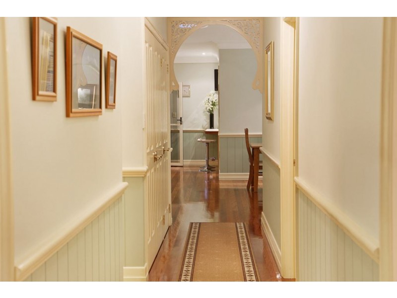 114 Fifth Avenue, Balmoral QLD 4171