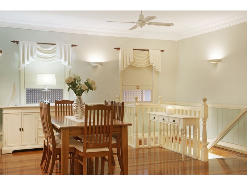 114 Fifth Avenue, Balmoral QLD 4171