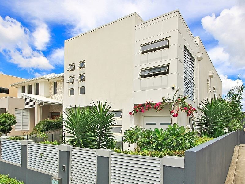 12 Riverbend Place, Bulimba QLD 4171