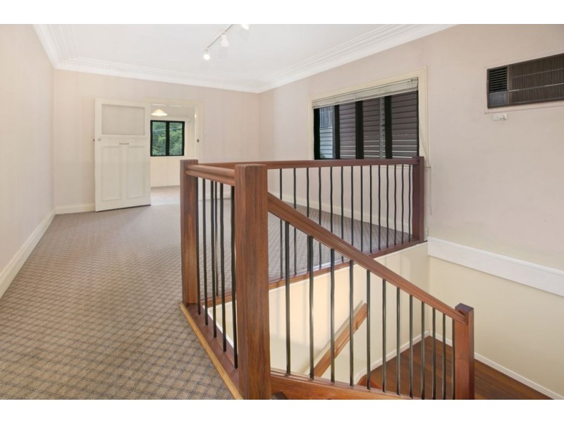 432 Bennetts Road, Norman Park QLD 4170