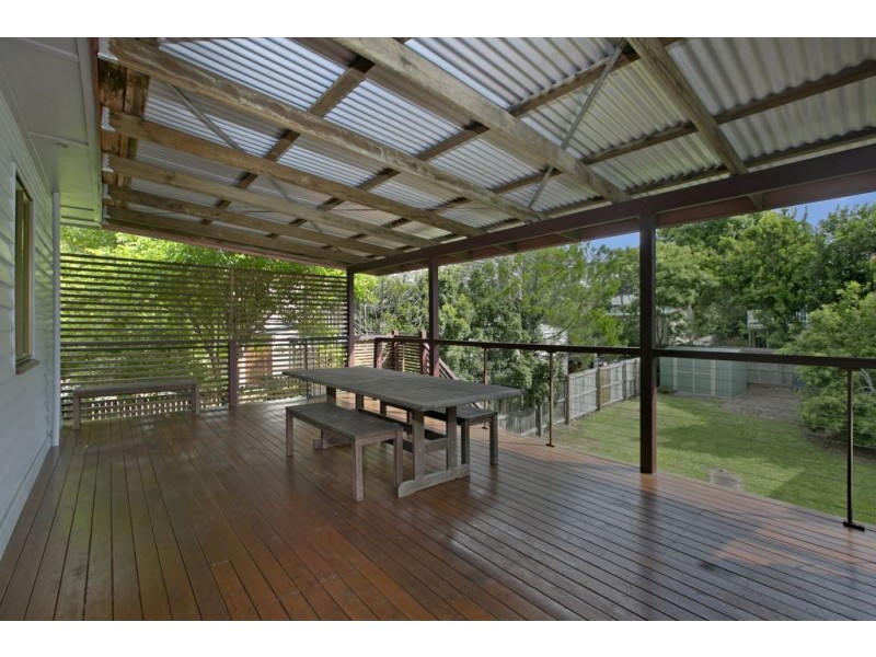 432 Bennetts Road, Norman Park QLD 4170