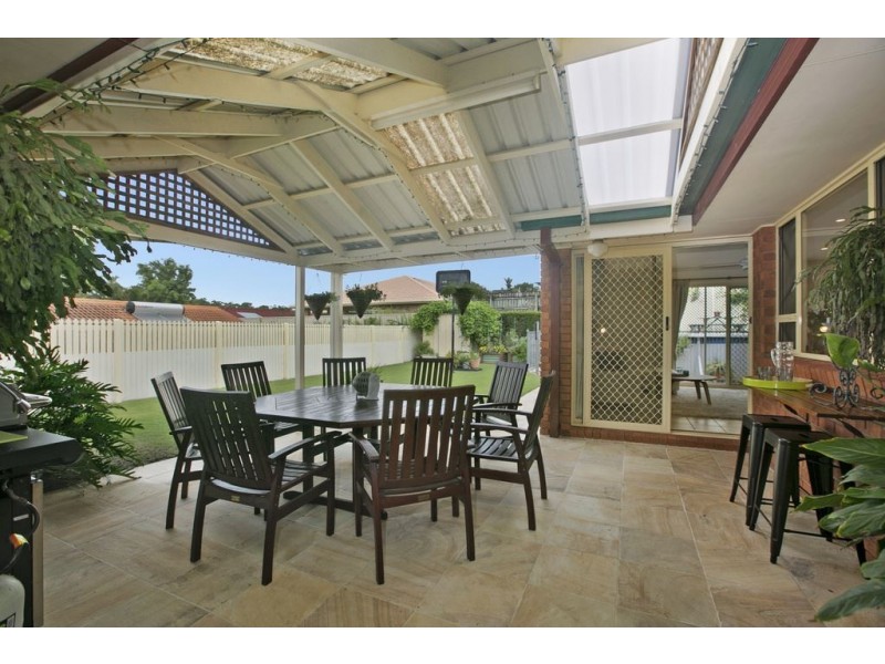 28 Eversholt Street, Belmont QLD 4153