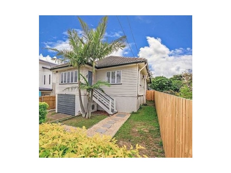 36 Burrai Street, Morningside QLD 4170