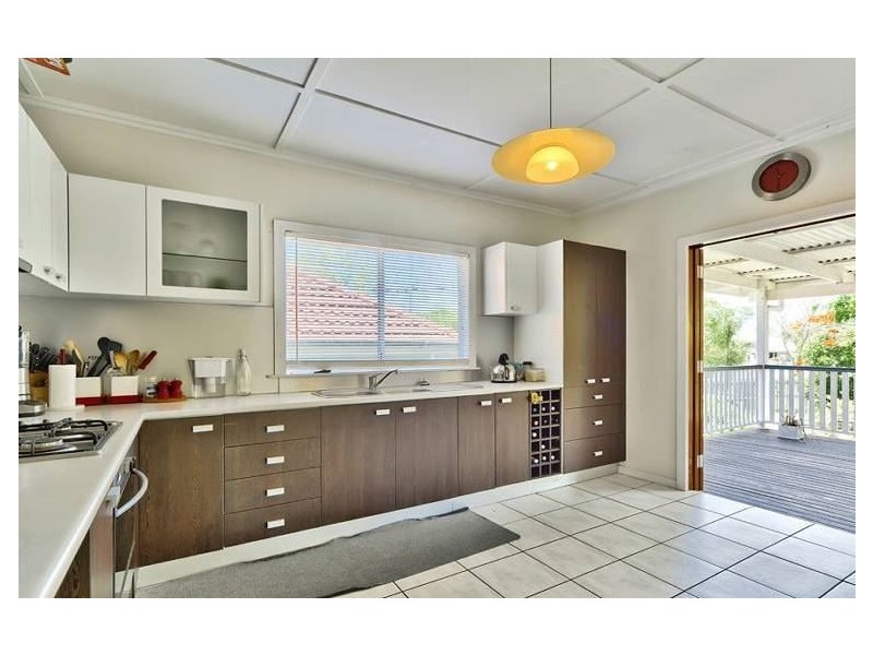 36 Burrai Street, Morningside QLD 4170