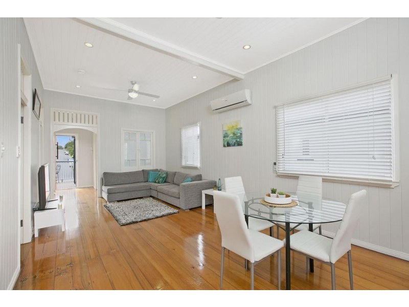 75 Grosvenor Street, Morningside QLD 4170