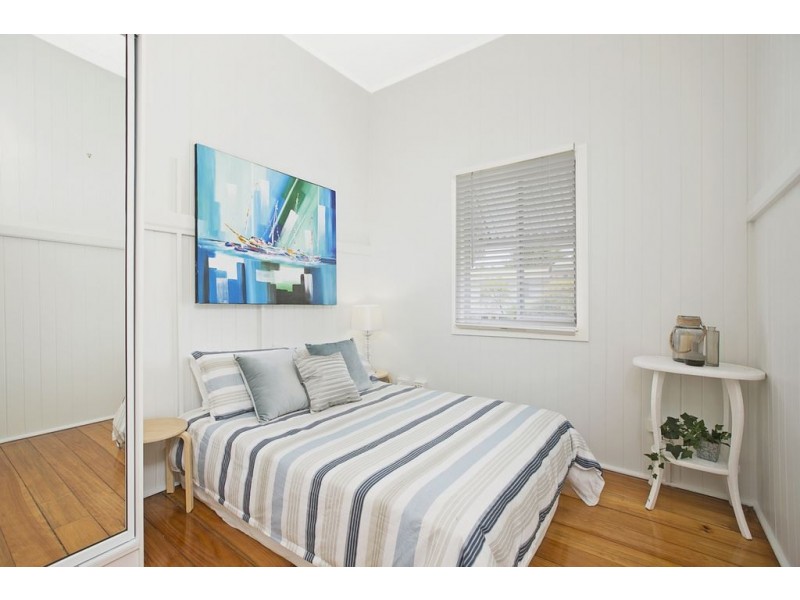 75 Grosvenor Street, Morningside QLD 4170