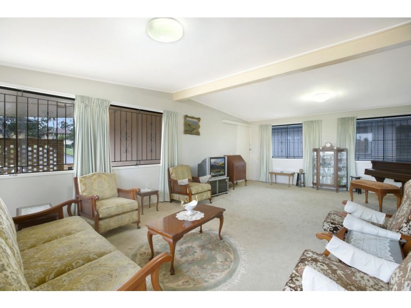 41 Capella Street, Coorparoo QLD 4151