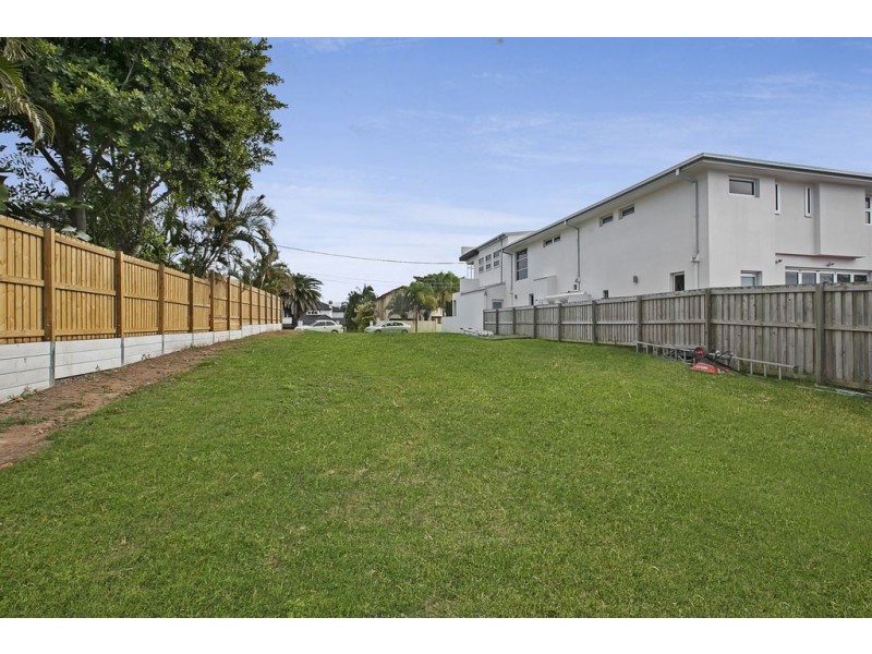 3 Scott Street, Hawthorne QLD 4171