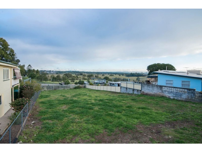 8 Duncan Avenue, Bald Hills QLD 4036