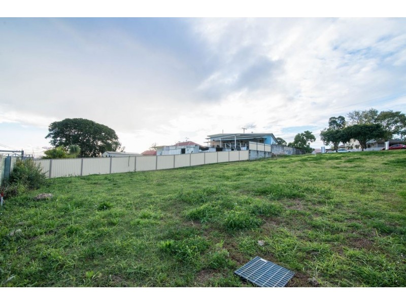 8 Duncan Avenue, Bald Hills QLD 4036