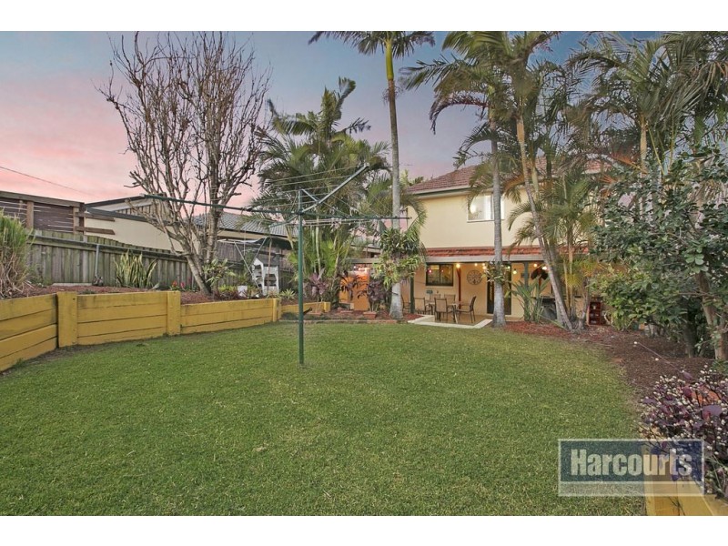 66 Bunowang Street, Balmoral QLD 4171