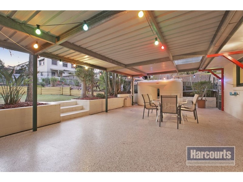 66 Bunowang Street, Balmoral QLD 4171