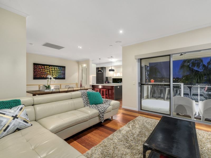 7/23 Collings Street, Balmoral QLD 4171
