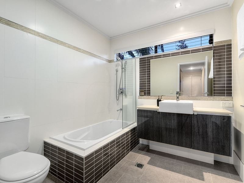 7/23 Collings Street, Balmoral QLD 4171