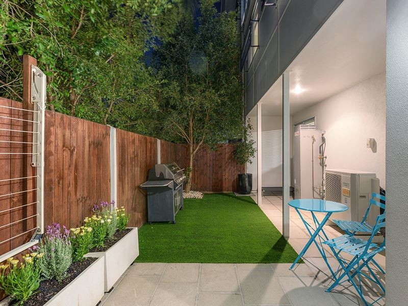 7/23 Collings Street, Balmoral QLD 4171