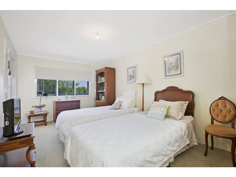 67 Fifth Avenue, Balmoral QLD 4171