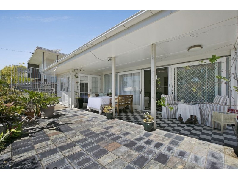 67 Fifth Avenue, Balmoral QLD 4171