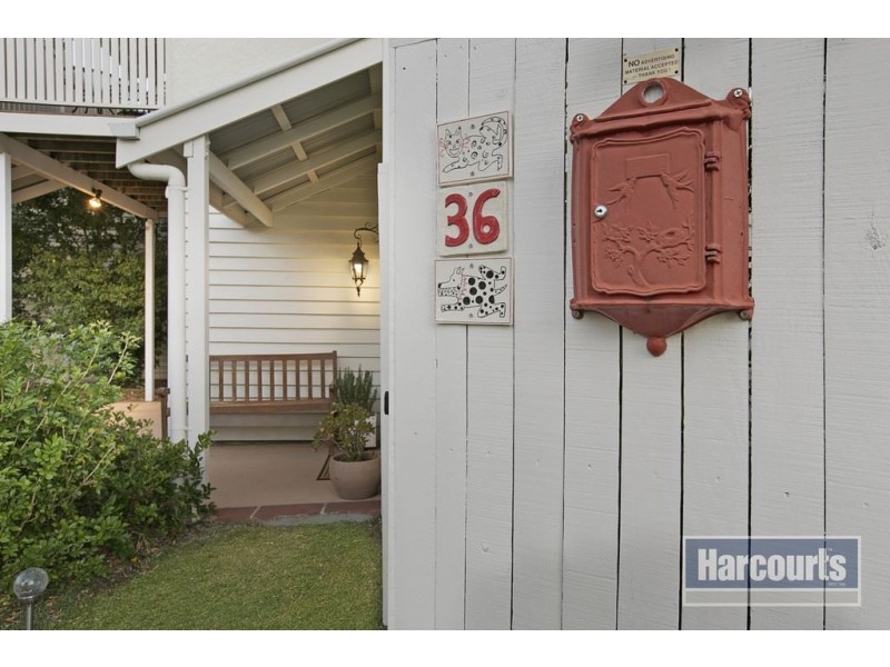 36 Katoomba Avenue, Hawthorne QLD 4171