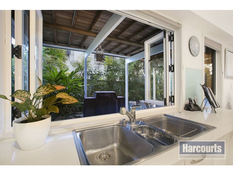 36 Katoomba Avenue, Hawthorne QLD 4171