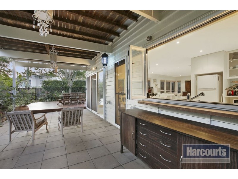 36 Katoomba Avenue, Hawthorne QLD 4171