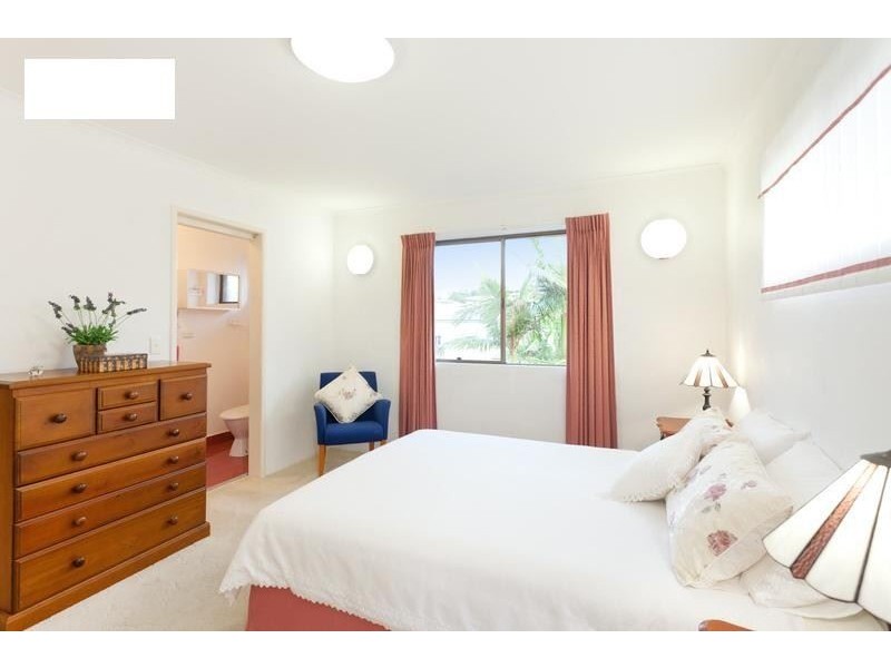 4/43 Wellington Street, Coorparoo QLD 4151