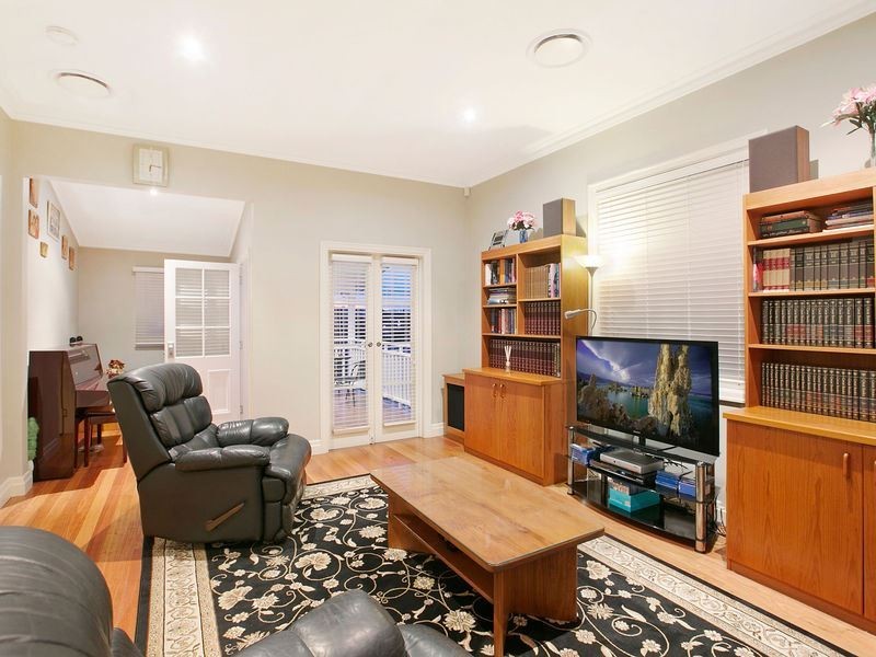 24 Fryar Street, Camp Hill QLD 4152