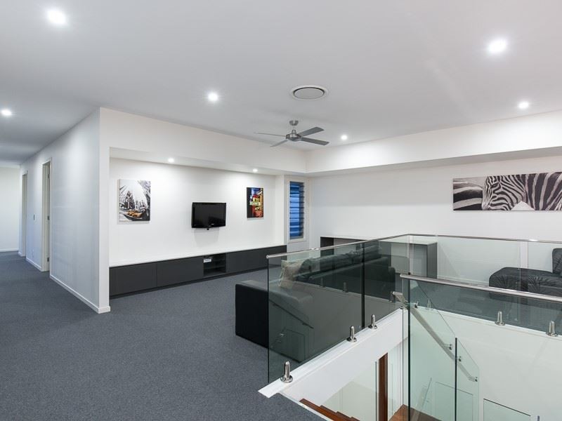 70 McConnell Street, Bulimba QLD 4171
