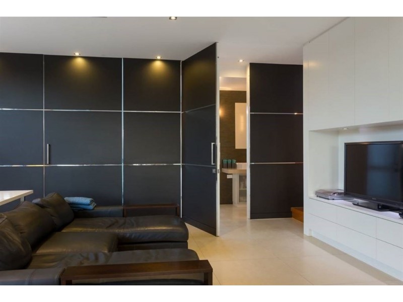 11 Scott Street, Hawthorne QLD 4171