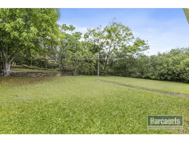 28 Cunard Street, Holland Park QLD 4121