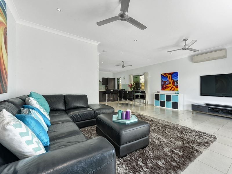 130a Shrapnel Road, Cannon Hill QLD 4170