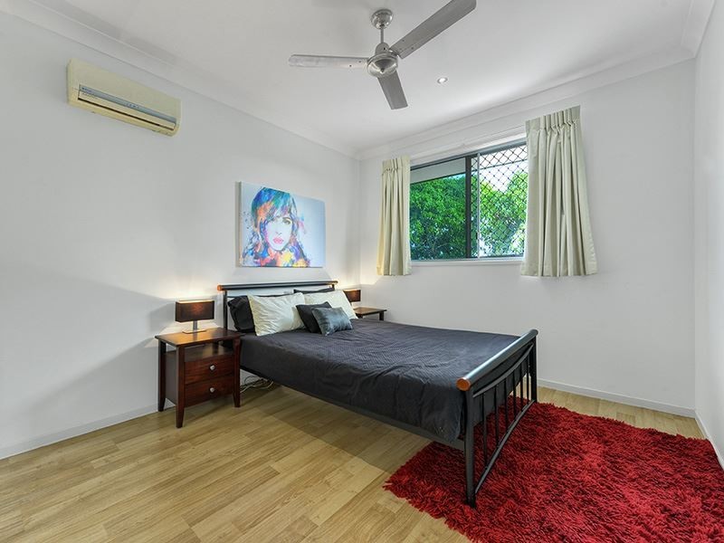 130a Shrapnel Road, Cannon Hill QLD 4170