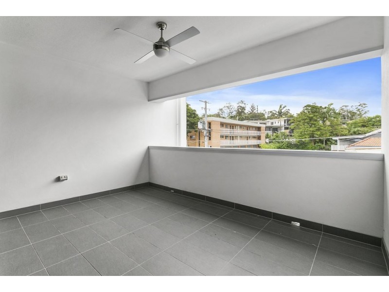 102/6 Lawson Street, Hawthorne QLD 4171