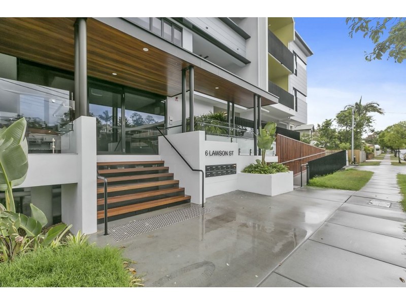 102/6 Lawson Street, Hawthorne QLD 4171