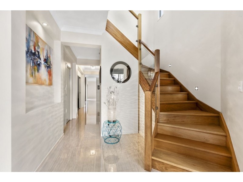 16 Health Place, Murarrie QLD 4172