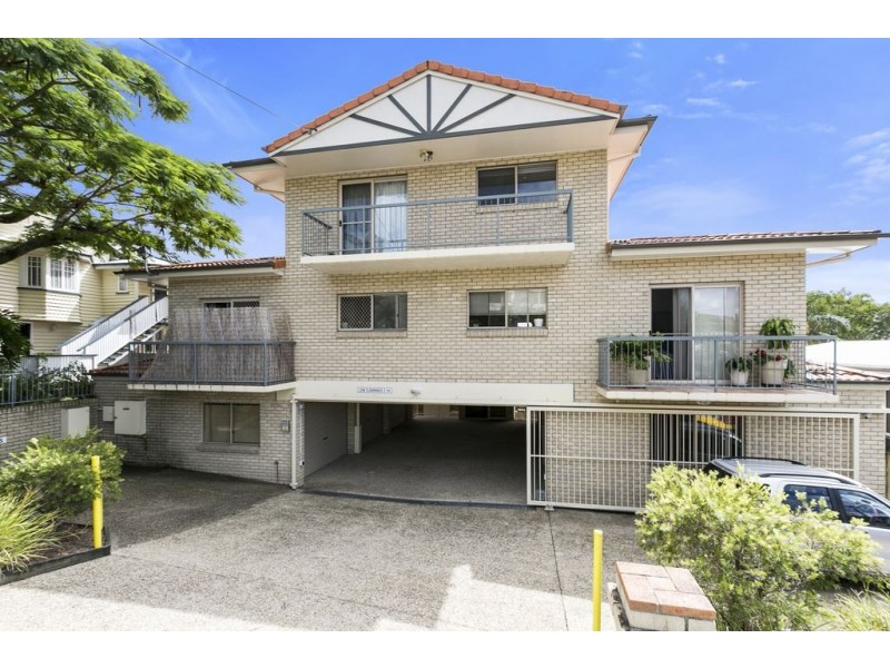 4/19 Miles Street, Hawthorne QLD 4171