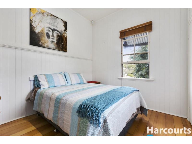 45 Pattison Avenue, Norman Park QLD 4170