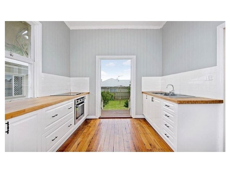 7 Kennedy Street, North Toowoomba QLD 4350