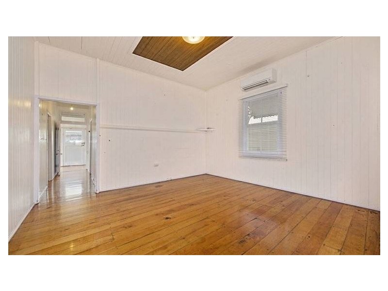 7 Kennedy Street, North Toowoomba QLD 4350