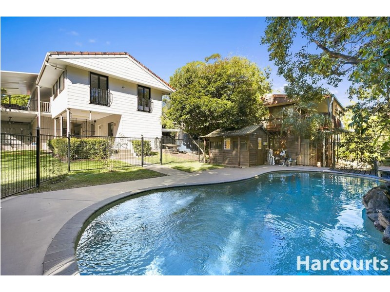 54 Olive Grove, Balmoral QLD 4171
