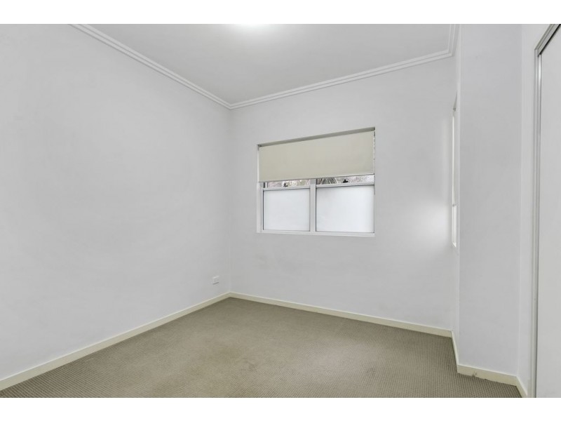 2/320 WYNNUM ROAD, Norman Park QLD 4170