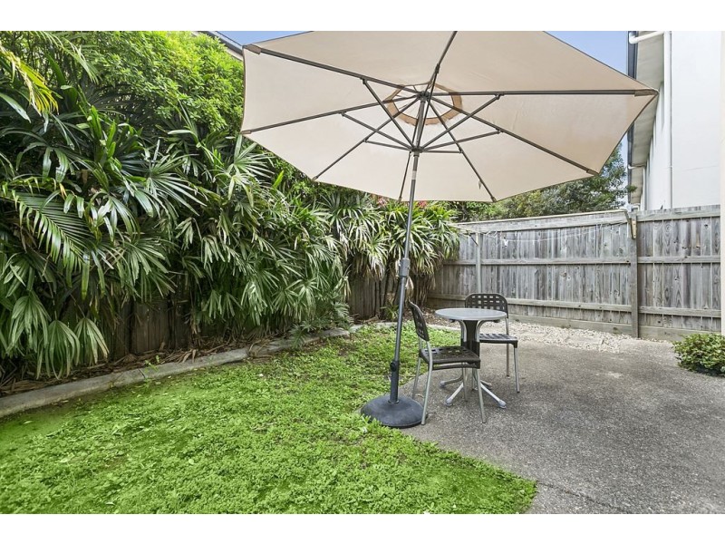 12/50 Johnston Street, Carina QLD 4152