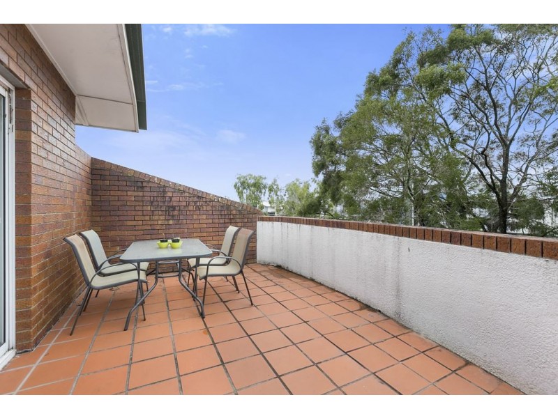 3/11 Beatrice Street, Greenslopes QLD 4120