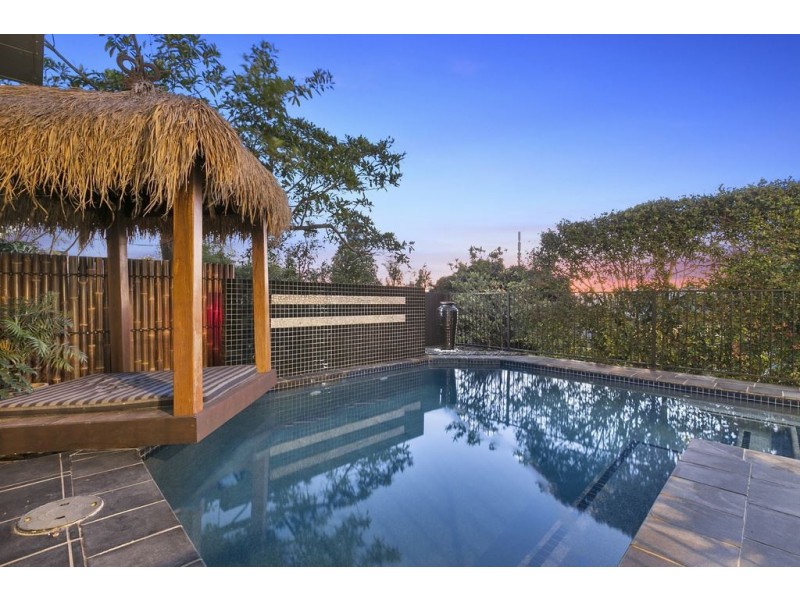 24 Pine Street, Bulimba QLD 4171