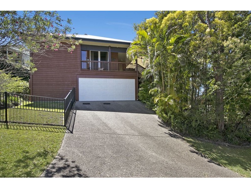 8 REMBRANDT STREET, Carina QLD 4152