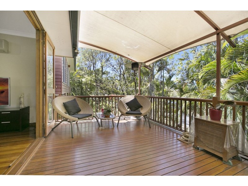 8 REMBRANDT STREET, Carina QLD 4152