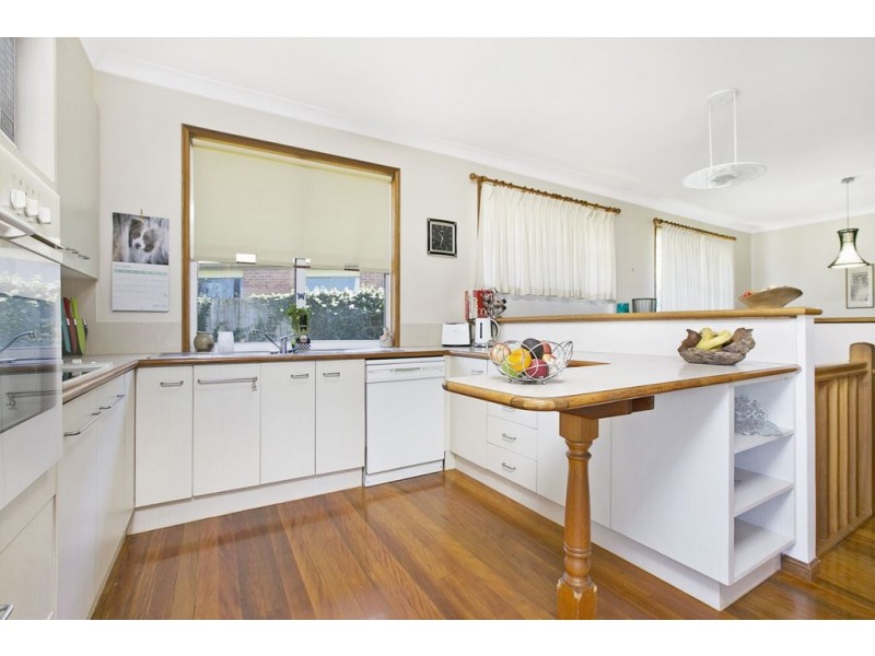 8 REMBRANDT STREET, Carina QLD 4152